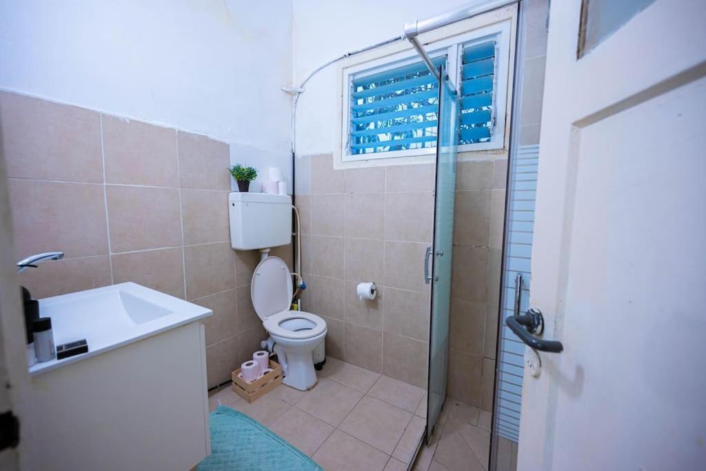 Studio Apartment In Ben Yehuda Cozy And Convinent テル・アビブ エクステリア 写真