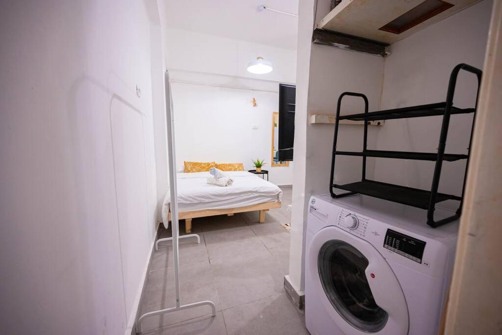 Studio Apartment In Ben Yehuda Cozy And Convinent テル・アビブ エクステリア 写真
